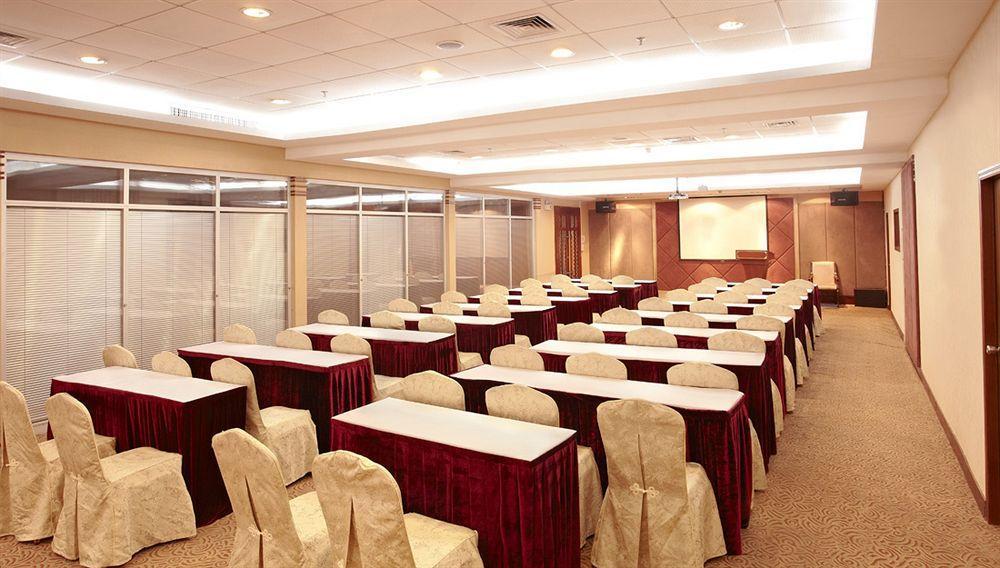 Warm Yes Business Hotel Quảng Châu Ngoại thất bức ảnh
